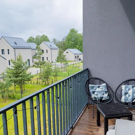 Mano Jura - No Drama Apartment